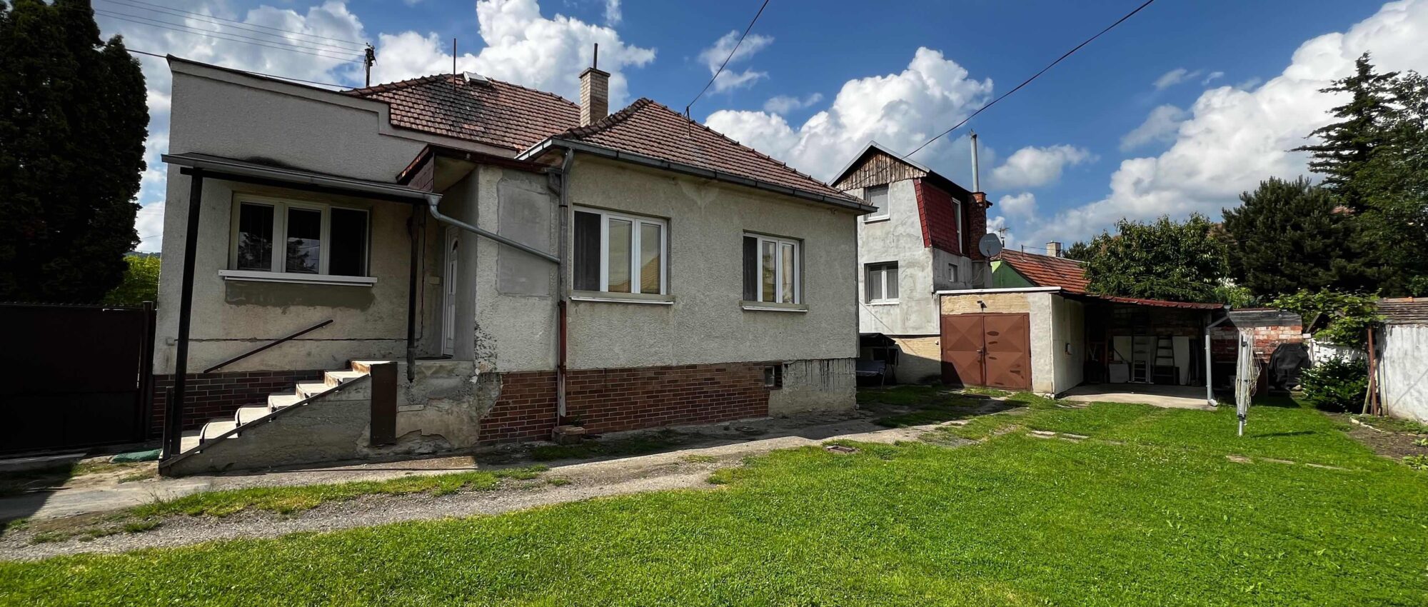 Dvojgeneračný rodinný dom na Puškinovej ulici, Modra – Kráľová